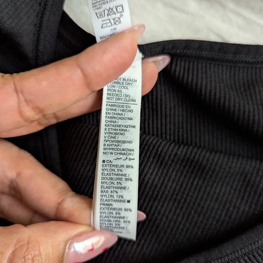 Athleta Ribbed One-Shoulder Bra - Picture 4 of 4